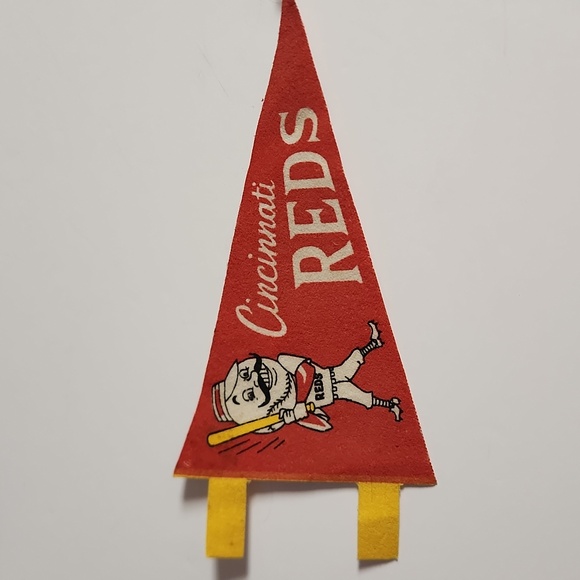 Vintage baseball team small pennant flags - Picture 8 of 11